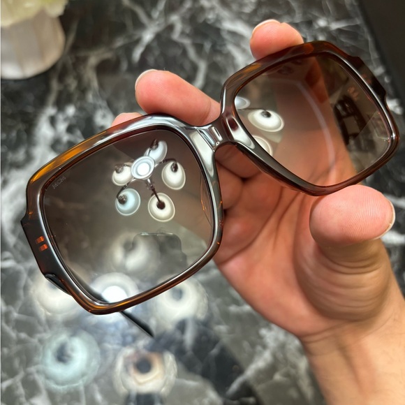 MCM 56mm Butterfly Sunglasses - Picture 3 of 8